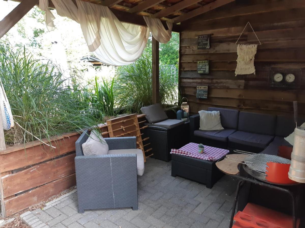 B&B Nieuwleusen Bagian luar foto